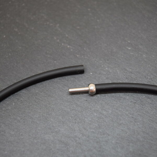 Set Kette und Ohrhänger aus Aluminiumdraht - silberfarben – Bild 3
