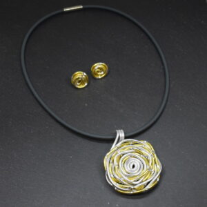Set Kette und Ohrstecker aus Aluminiumdraht - gelb