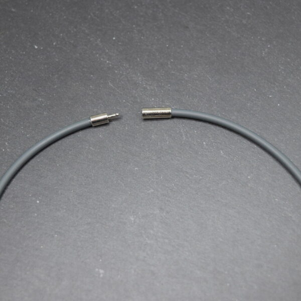 Set Kette und Ohrstecker aus Aluminiumdraht - gelb – Bild 6