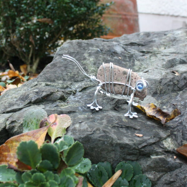 Stein-Gecko aus Aludraht – Bild 2
